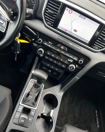 Kia Sportage cena 88900 przebieg: 103000, rok produkcji 2021 z Duszniki-Zdrój małe 781